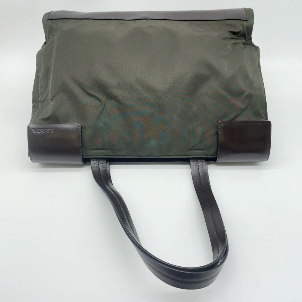 PRADA Vintage Y2K Unisex Rare Dark Olive Nylon/Leather Shopper Tote Handbag - Picture 3 of 12